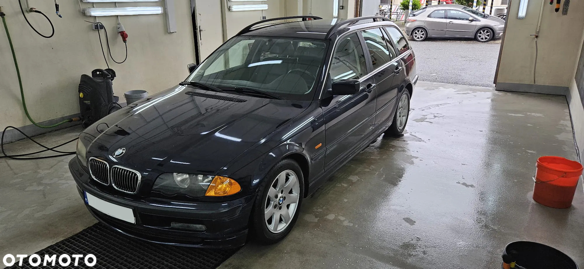 BMW Seria 3 320i - 3