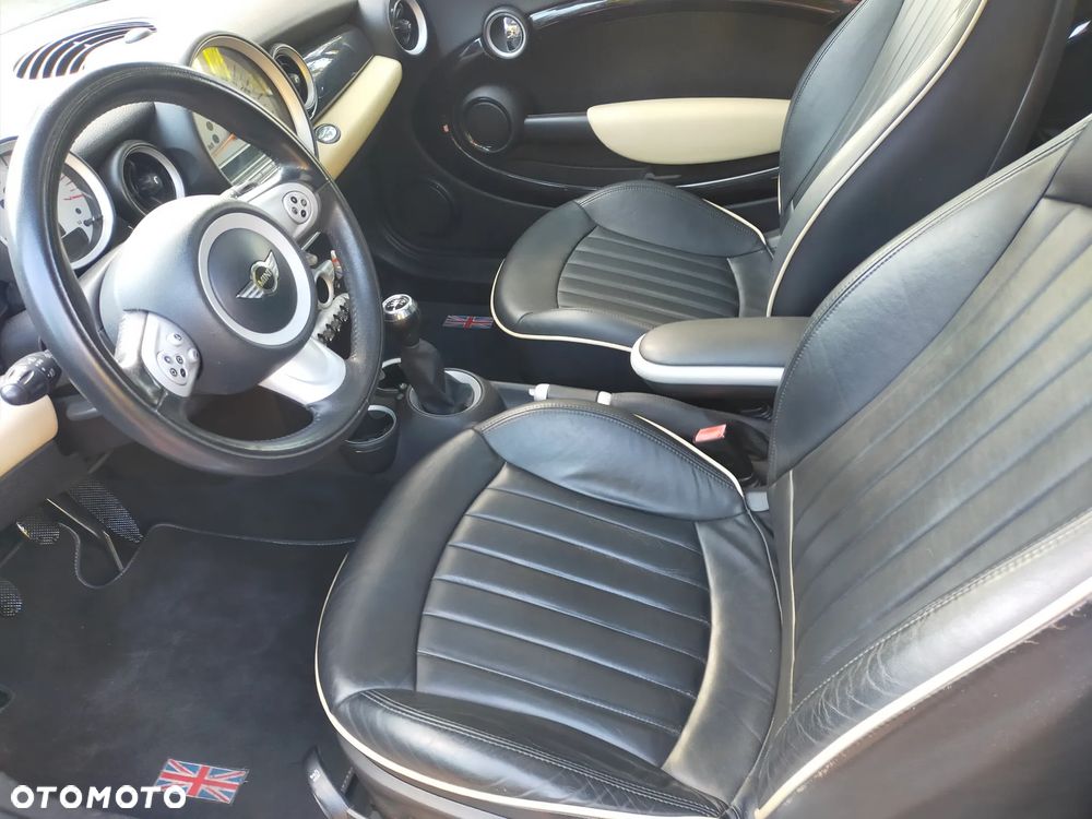 MINI Clubman Cooper D - 20