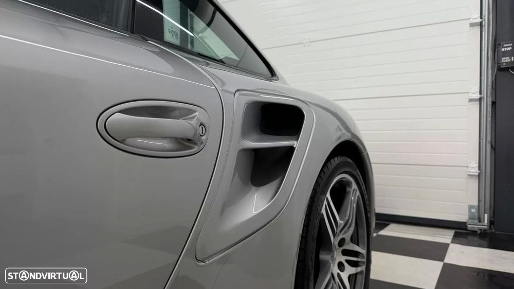 Porsche 997 Turbo Tiptronic - 10