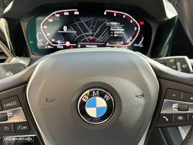 BMW 318 d Ultimate Auto - 22