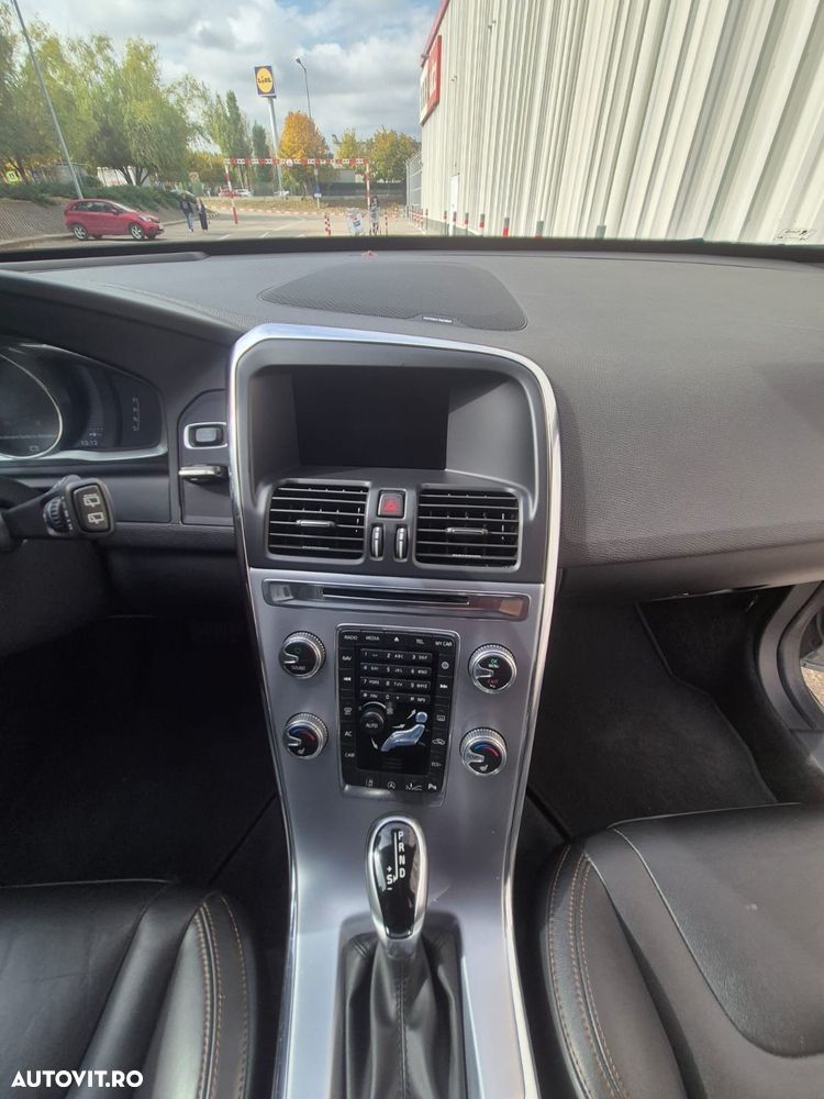 Volvo XC 60 - 7