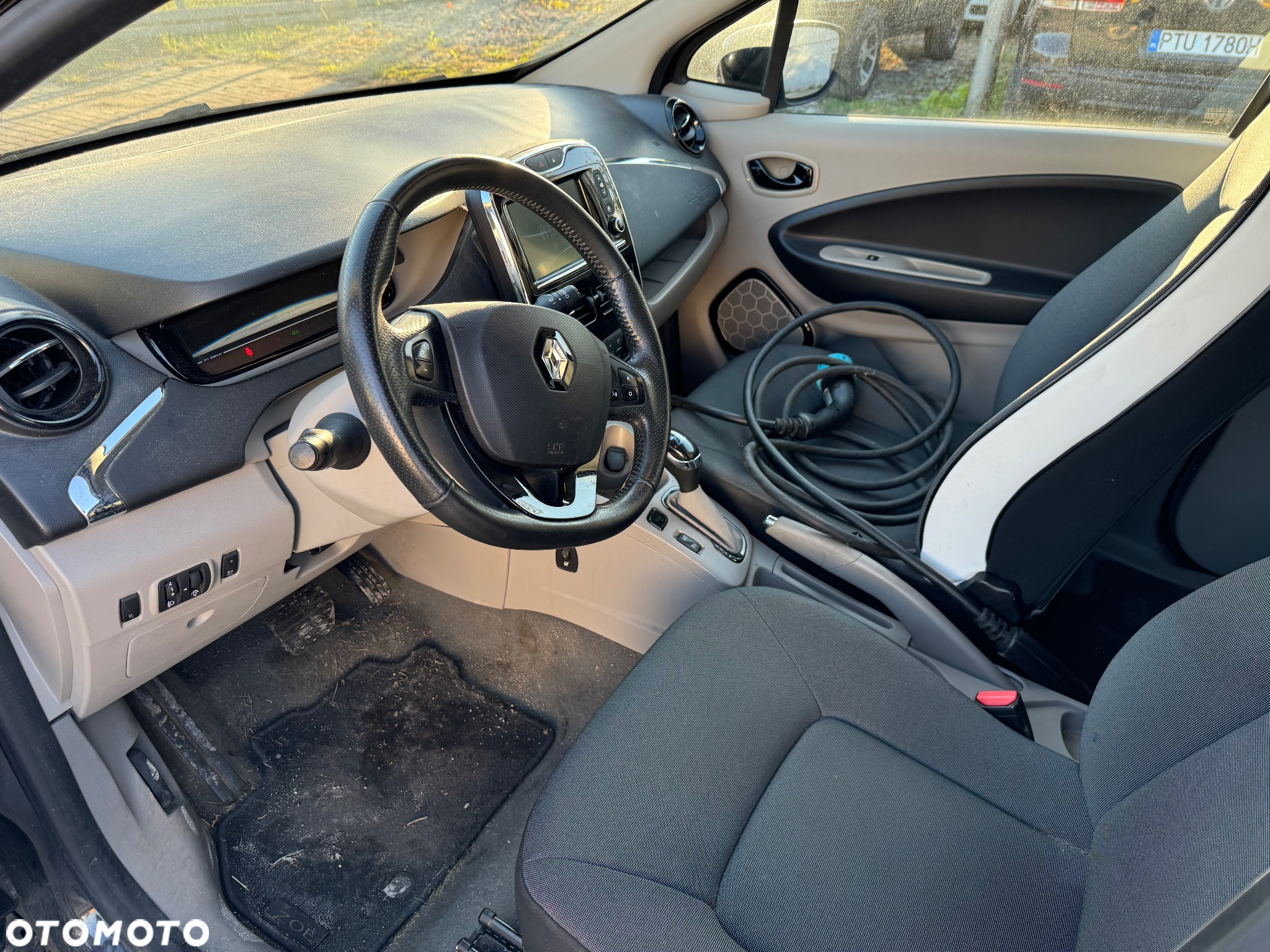 Renault Zoe (mit Batterie) 22 kwh Life - 6
