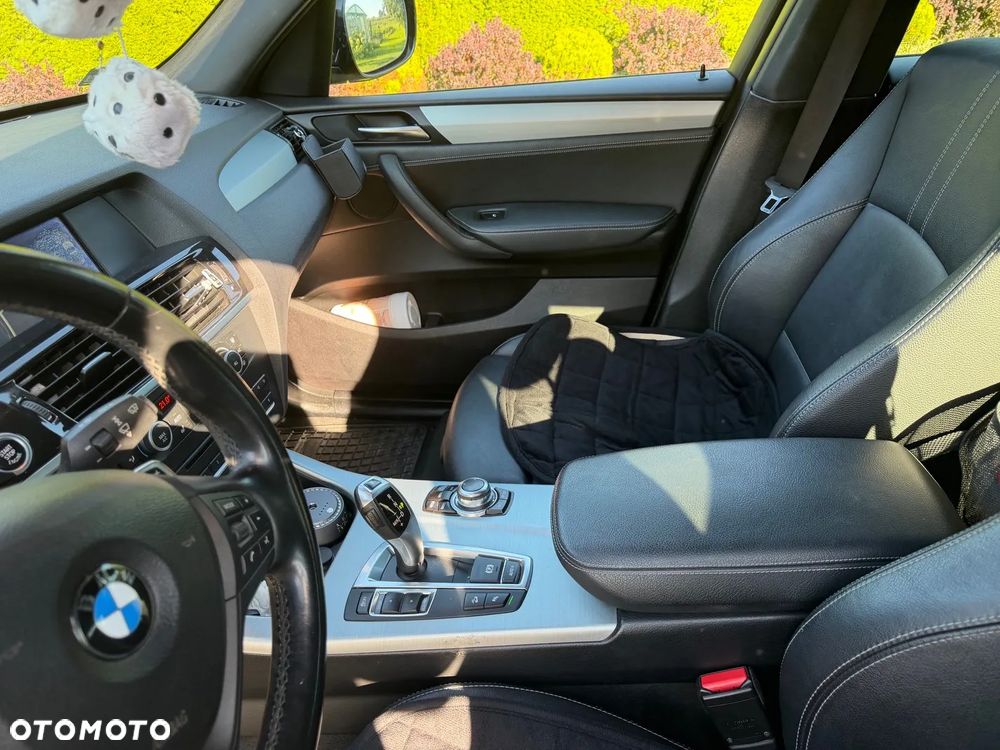 BMW X3 xDrive20d - 8