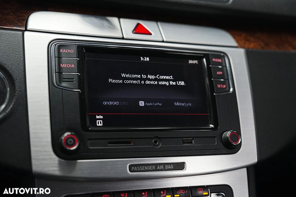 Volkswagen Passat CC 2.0 TDI - 26