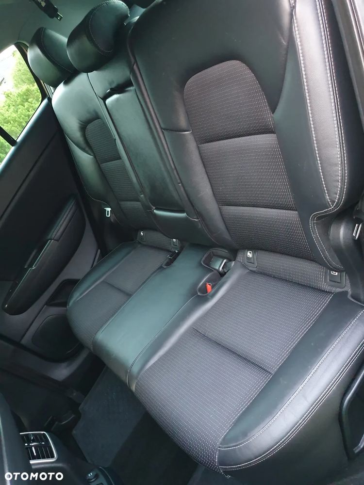 Kia Sportage 2.0 CRDI 4WD Automatik Vision - 23