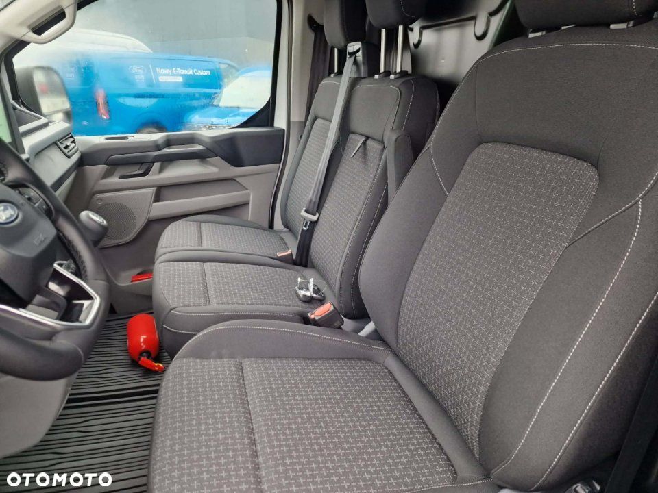 Ford Transit Custom - 8