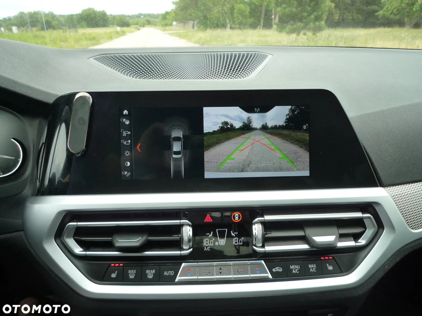 BMW Seria 3 330i xDrive M Sport sport - 30