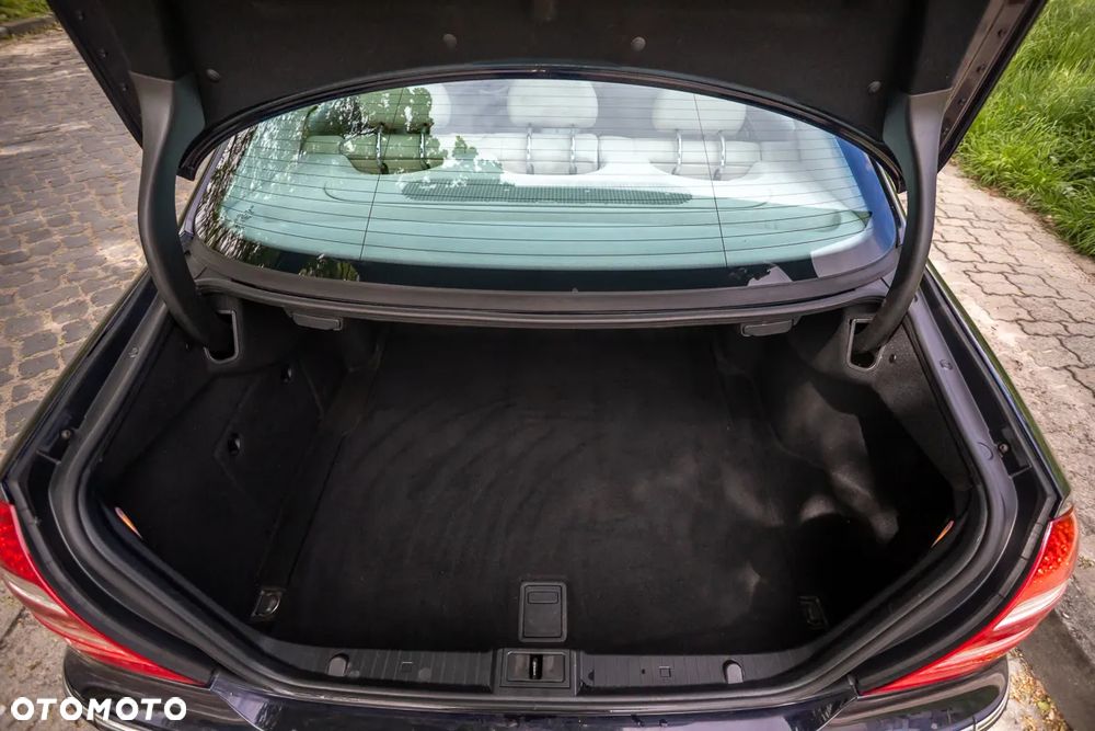 Mercedes-Benz Klasa E 320 Avantgarde - 17
