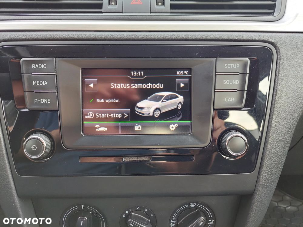 Skoda RAPID 1.2 TSI Ambition - 21