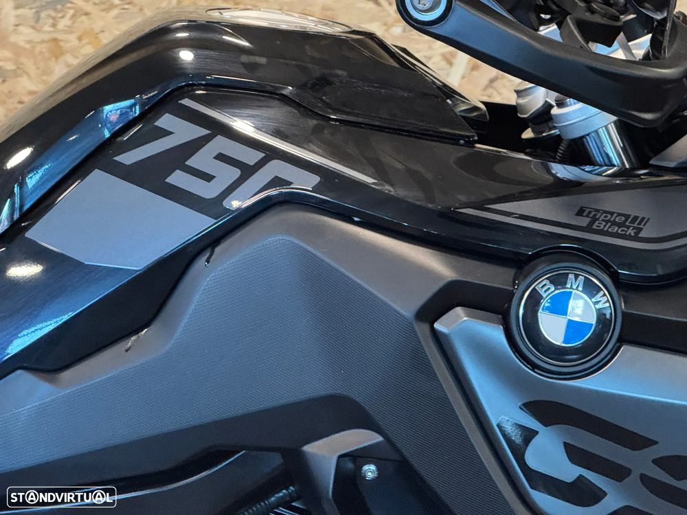 BMW F 750 GS - 8