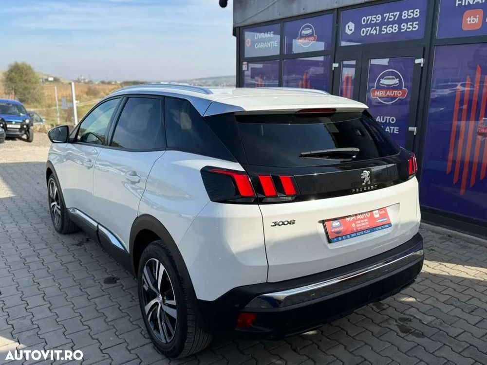 Peugeot 3008 1.2 PureTech 130 BVM6 Allure Pack - 8