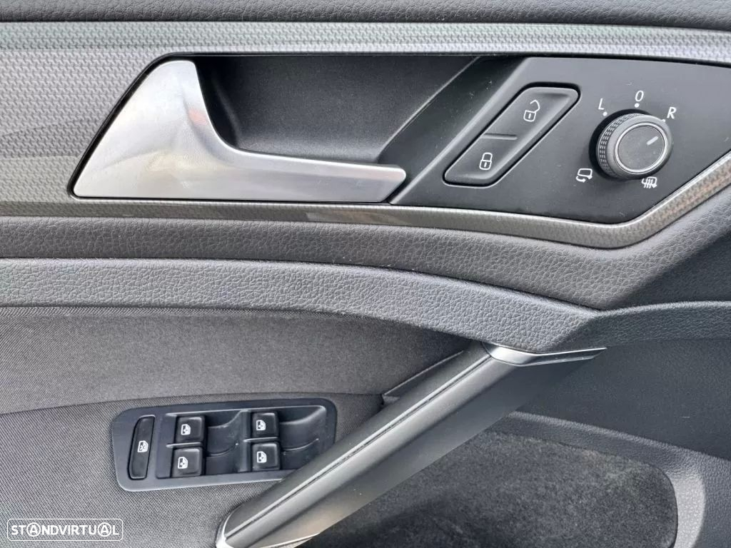 VW Golf 1.6 TDI SCR Join - 16