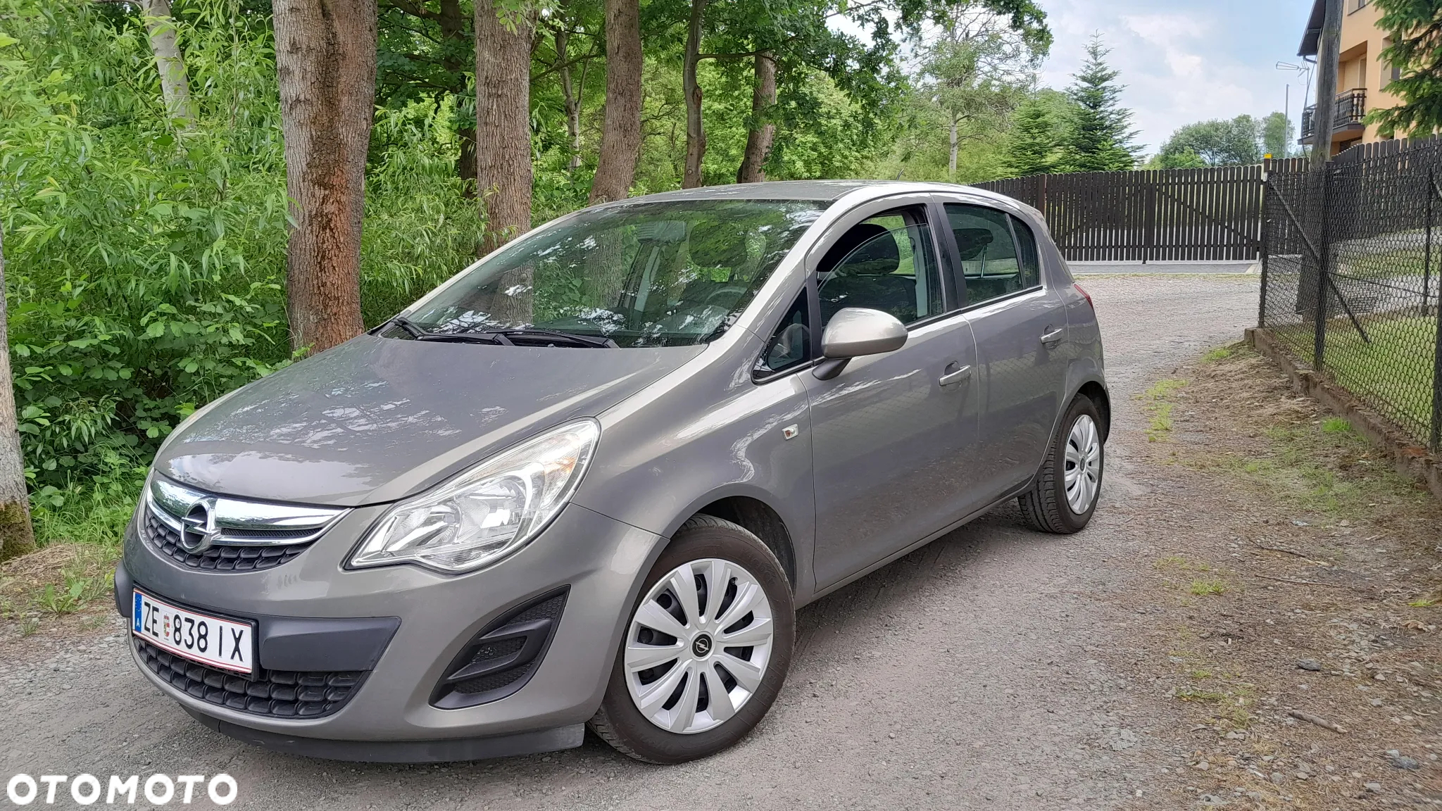Opel Corsa - 16