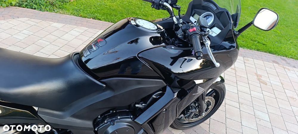 Honda CBF - 21