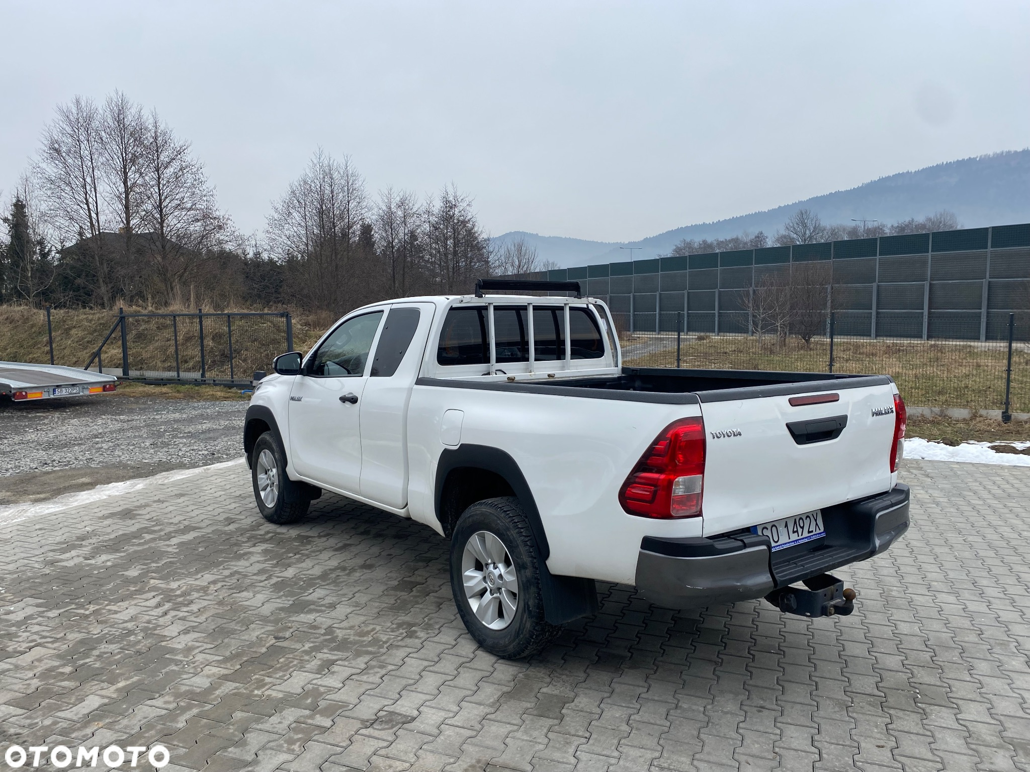 Toyota Hilux 2.4 D-4D Extra Cab SR 4x4