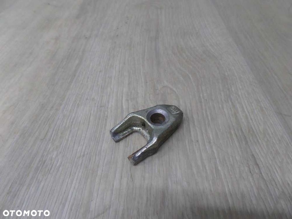 RENAULT MASTER III MOVANO B 2.3 STOPKA STOPKI MOCOAWNIE LAPKA WTRYSKU - 2