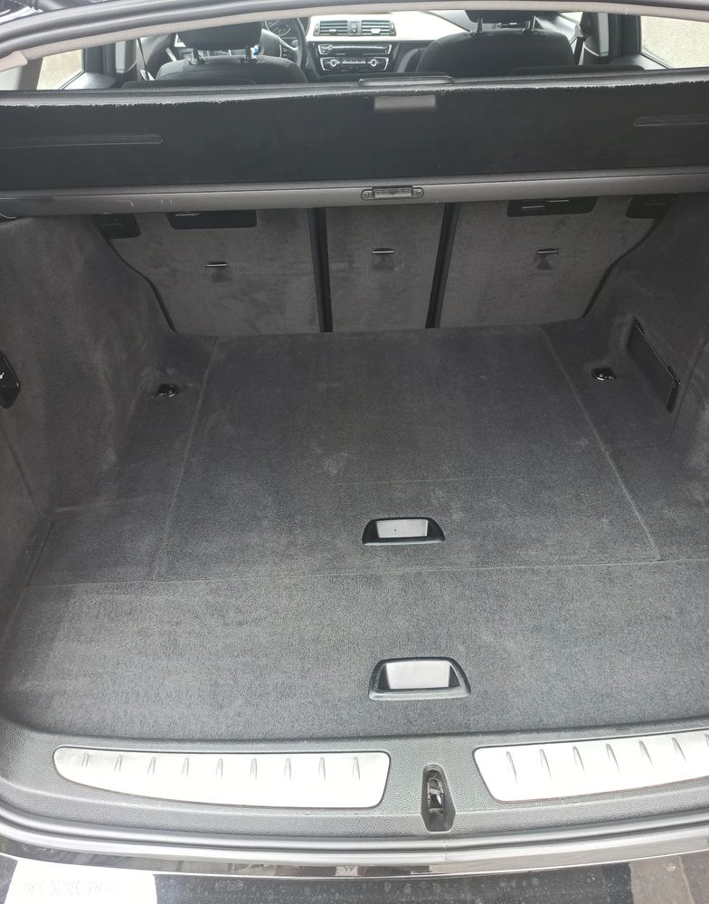 BMW Seria 3 320d - 11