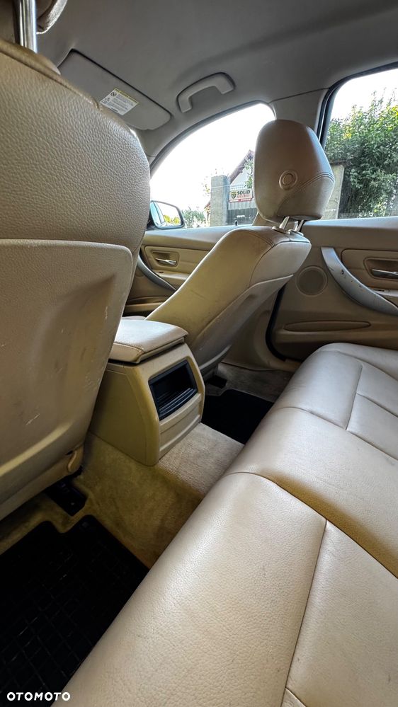 BMW Seria 3 318d DPF Edition Lifestyle - 31