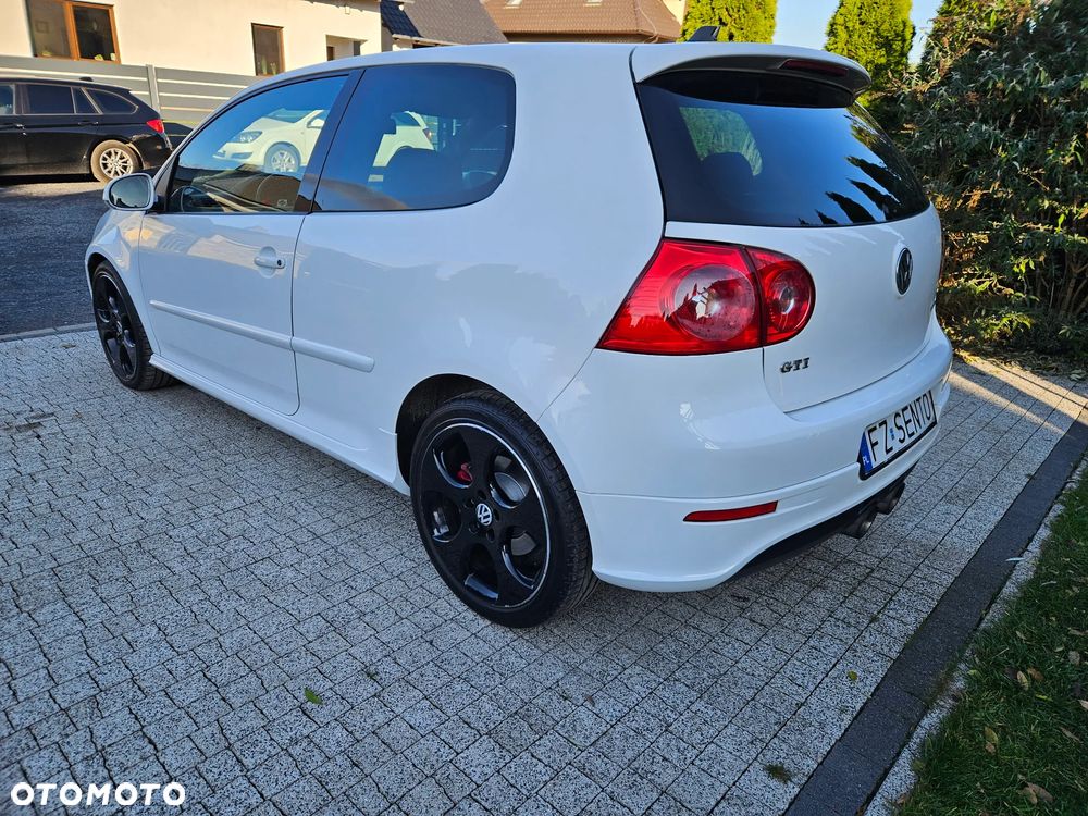 Volkswagen Golf 2.0 GTI DSG Edition 30 - 7