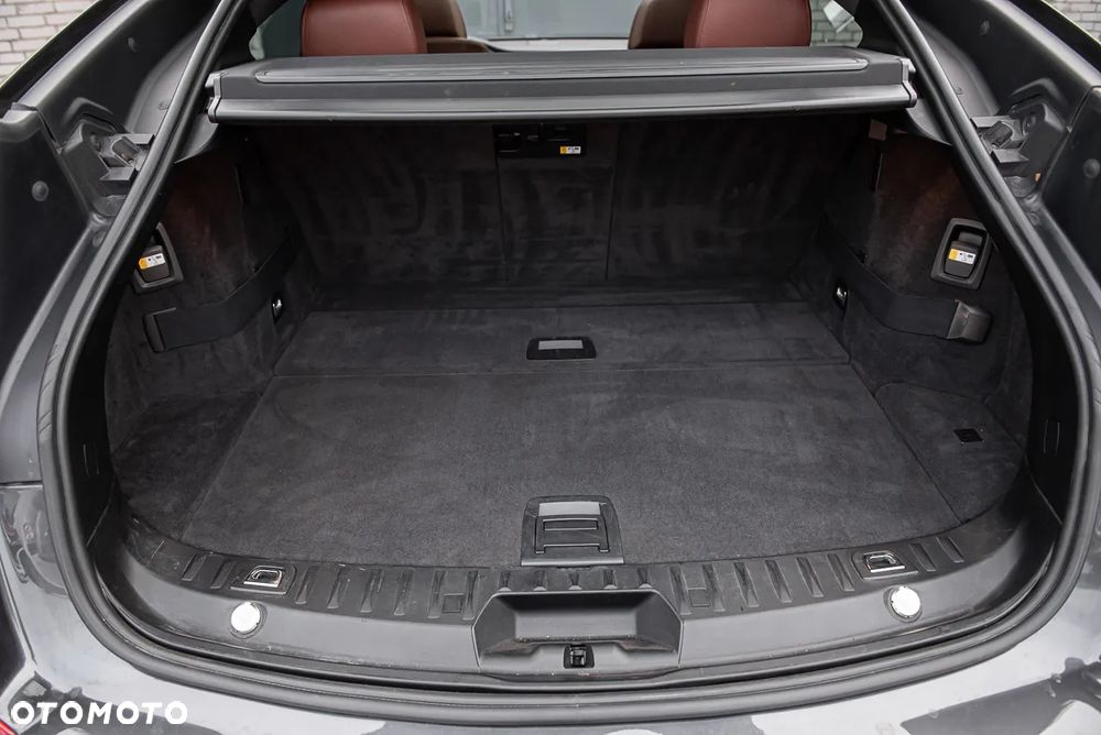 BMW 5GT 535i xDrive - 38