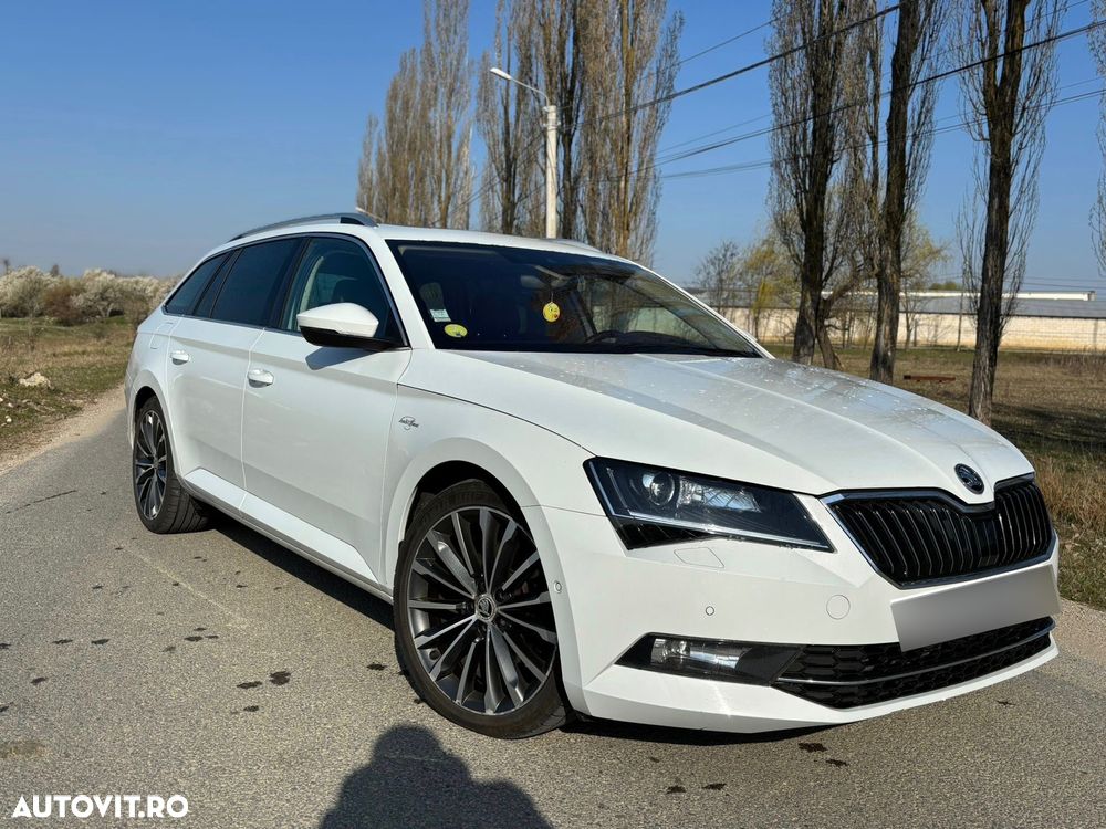Skoda Superb 2.0 TDI DSG 4X4 Laurin & Klement - 1