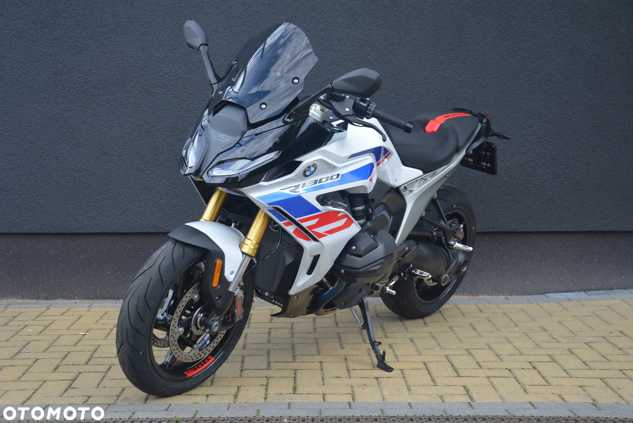 BMW R - 7