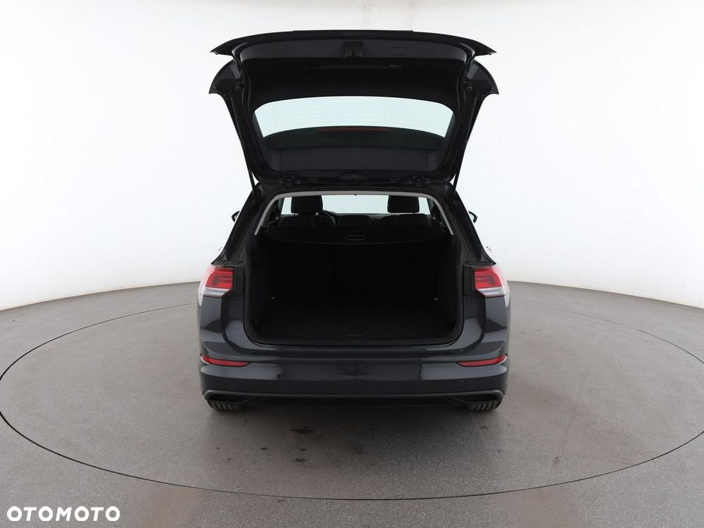 Volkswagen Golf Variant 2.0 TDI SCR DSG Life - 16