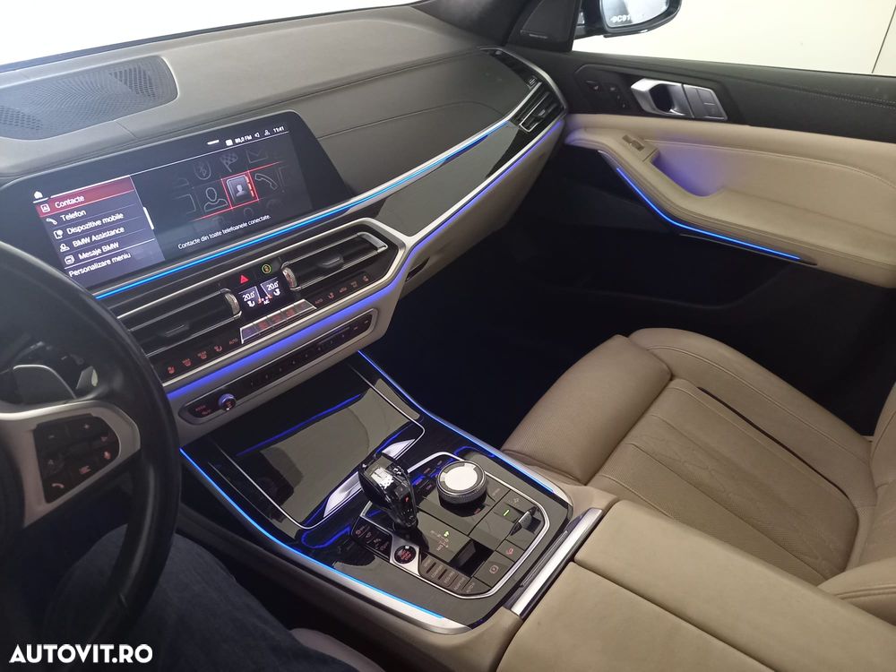 BMW X7 xDrive40i - 15