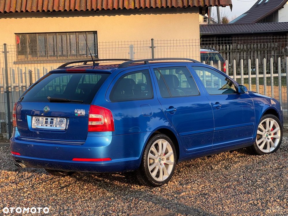 Skoda Octavia 2.0 TDI CR DPF DSG RS - 13