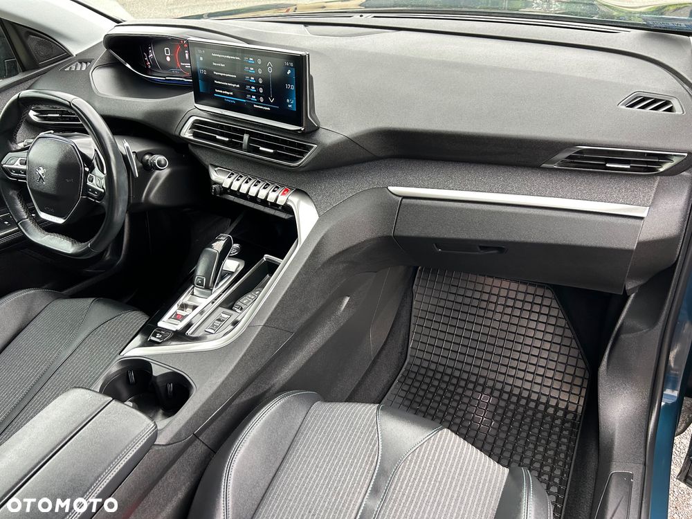 Peugeot 3008 1.2 PureTech Allure Pack S&S EAT8 - 17