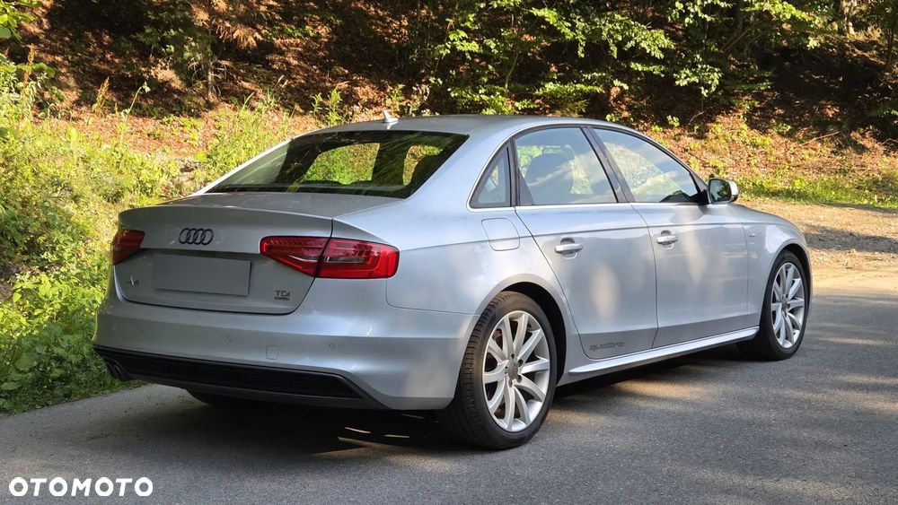 Audi A4 Limousine 2.0 TDI DPF quattro S line Sportpaket - 2