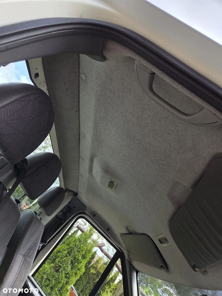 Ford Transit - 16