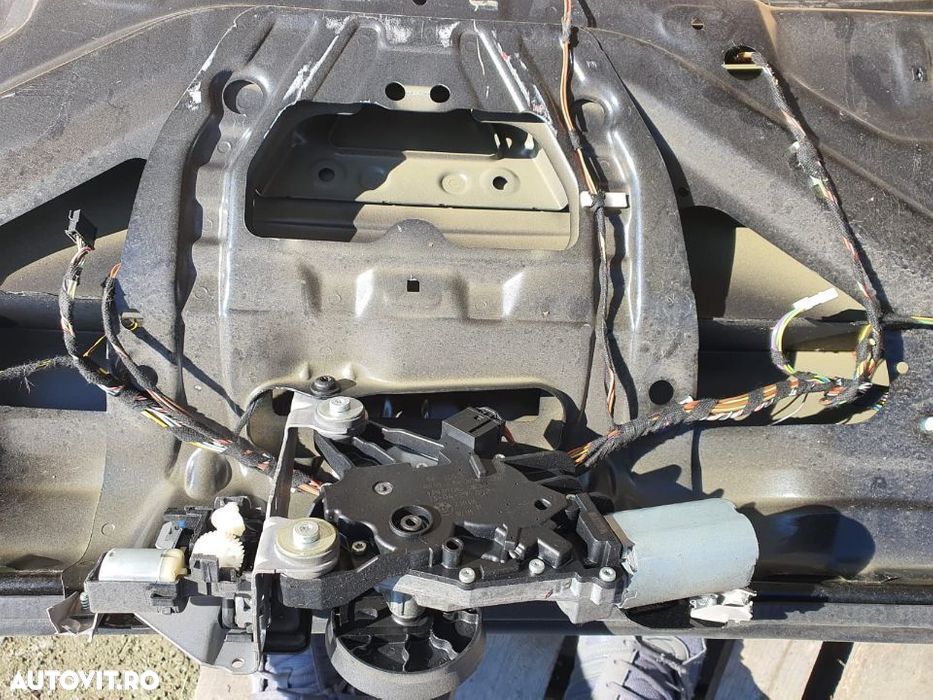 Motoras Stergator Haion Hayon Bmw F31 Livram Oriunde In Tara - 1