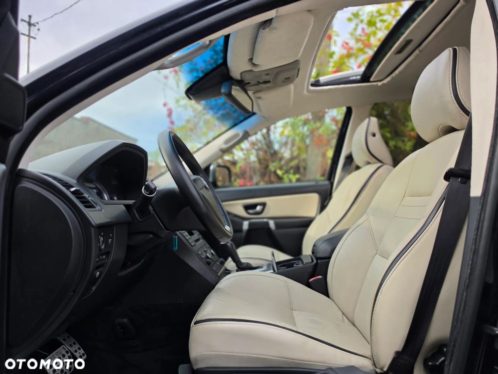 Volvo XC 90 - 18