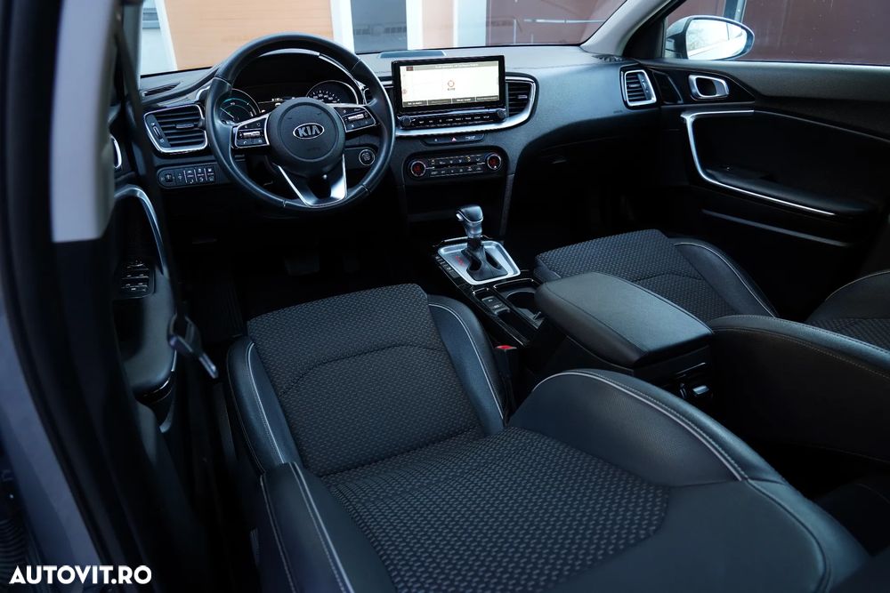 Kia XCeed - 7