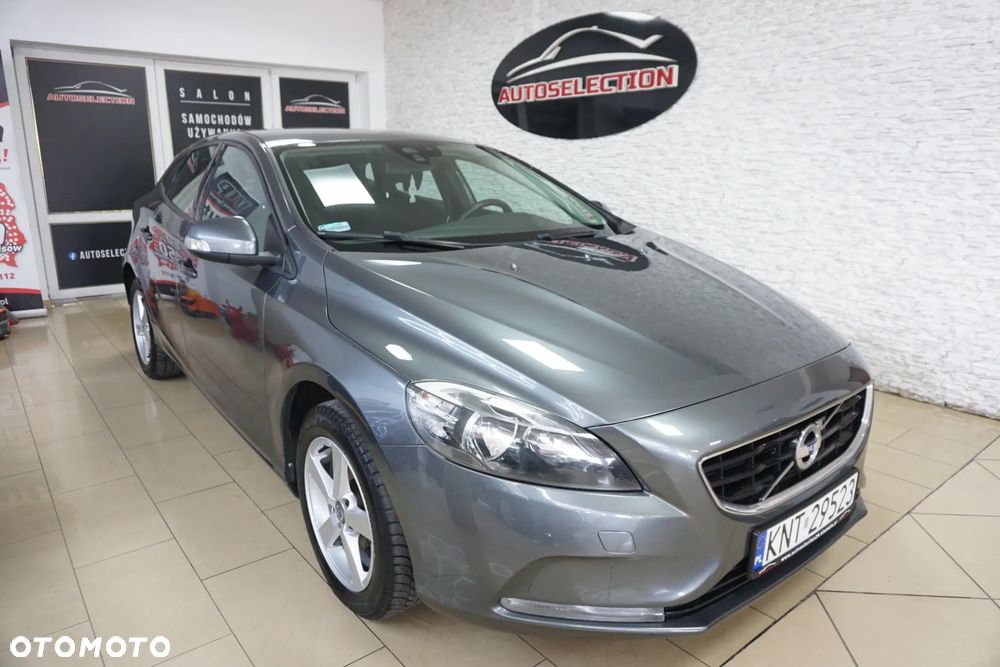 Volvo V40 D2 - 8