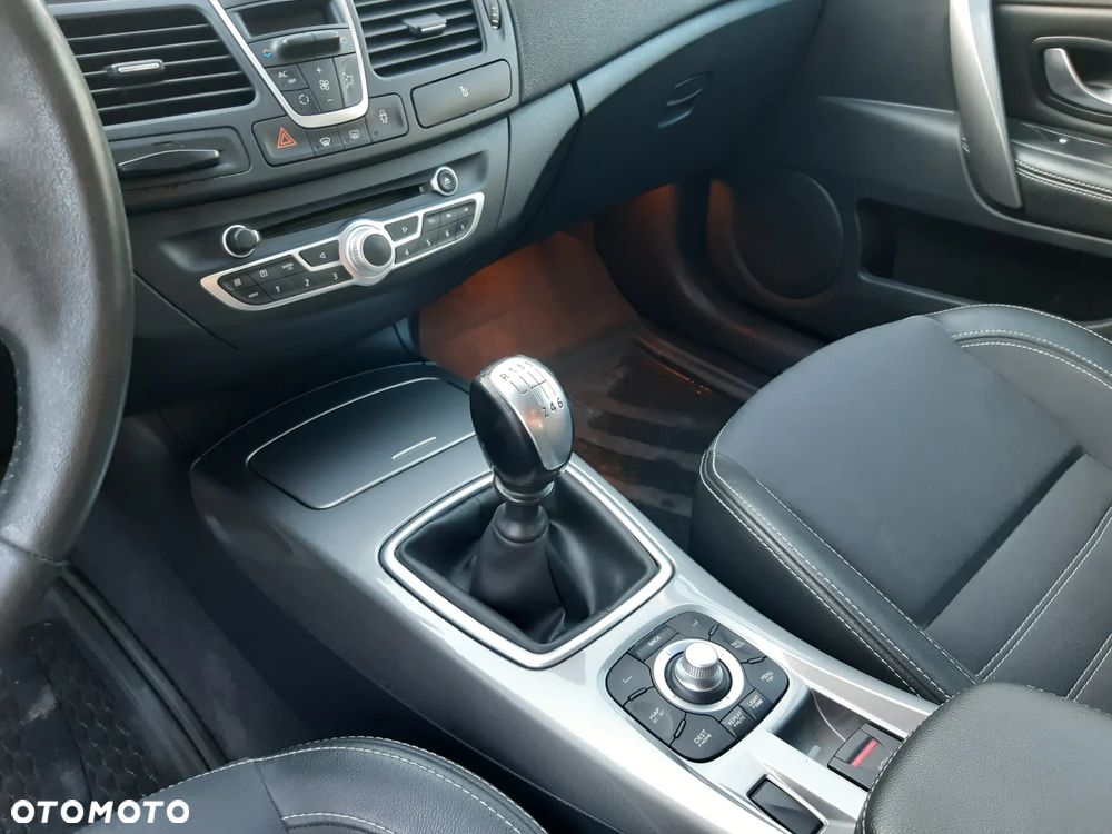 Renault Laguna 2.0 dCi Tech Run - 7