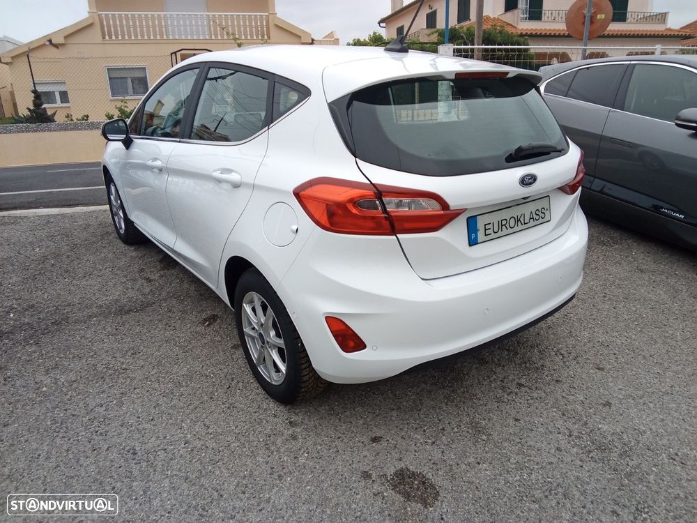 Ford Fiesta 1.0 EcoBoost Titanium - 9
