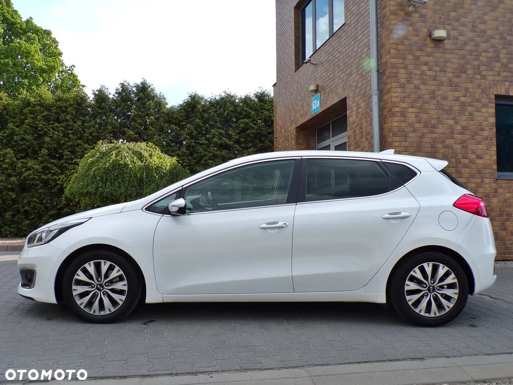 Kia Ceed 1.6 CRDi L - 7