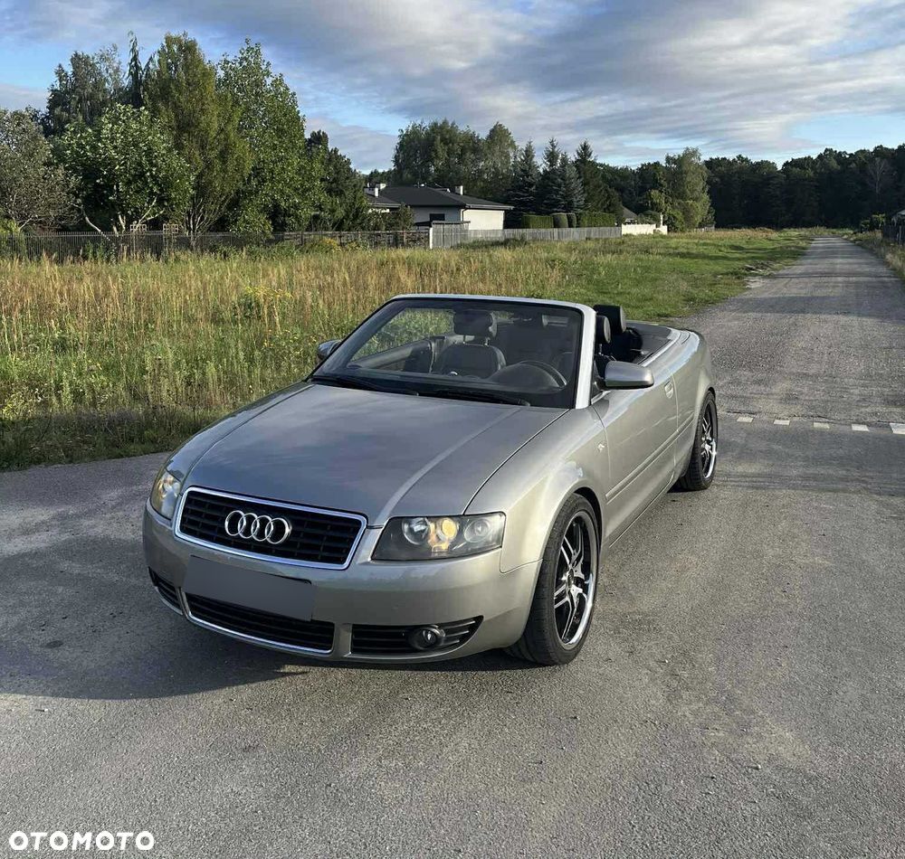 Audi A4 2.4 - 9