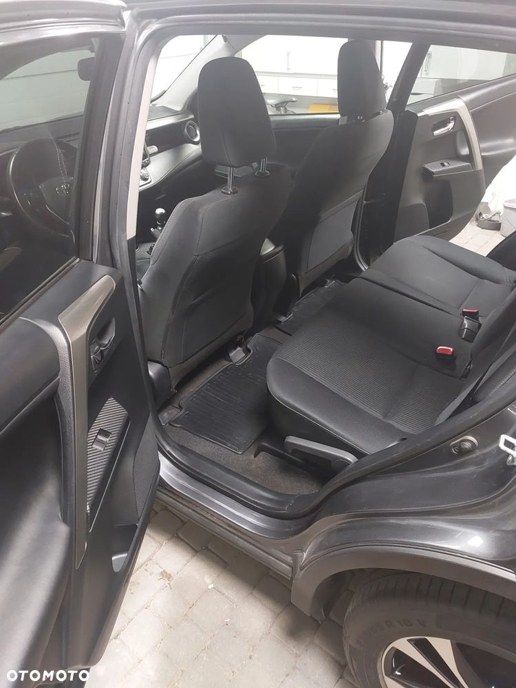 Toyota RAV4 2.0 D-4D Prestige - 15