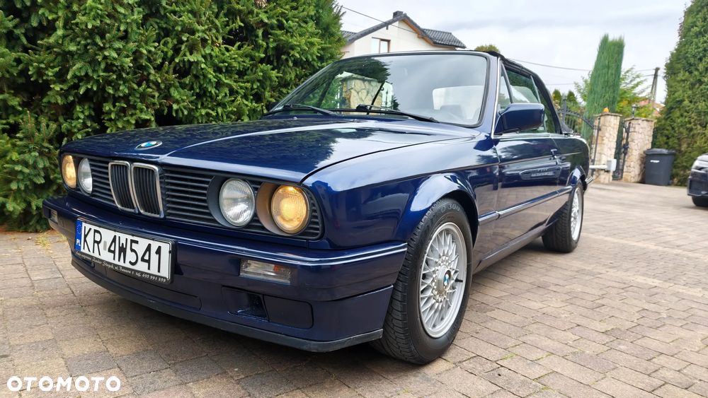 BMW Seria 3 318i - 14