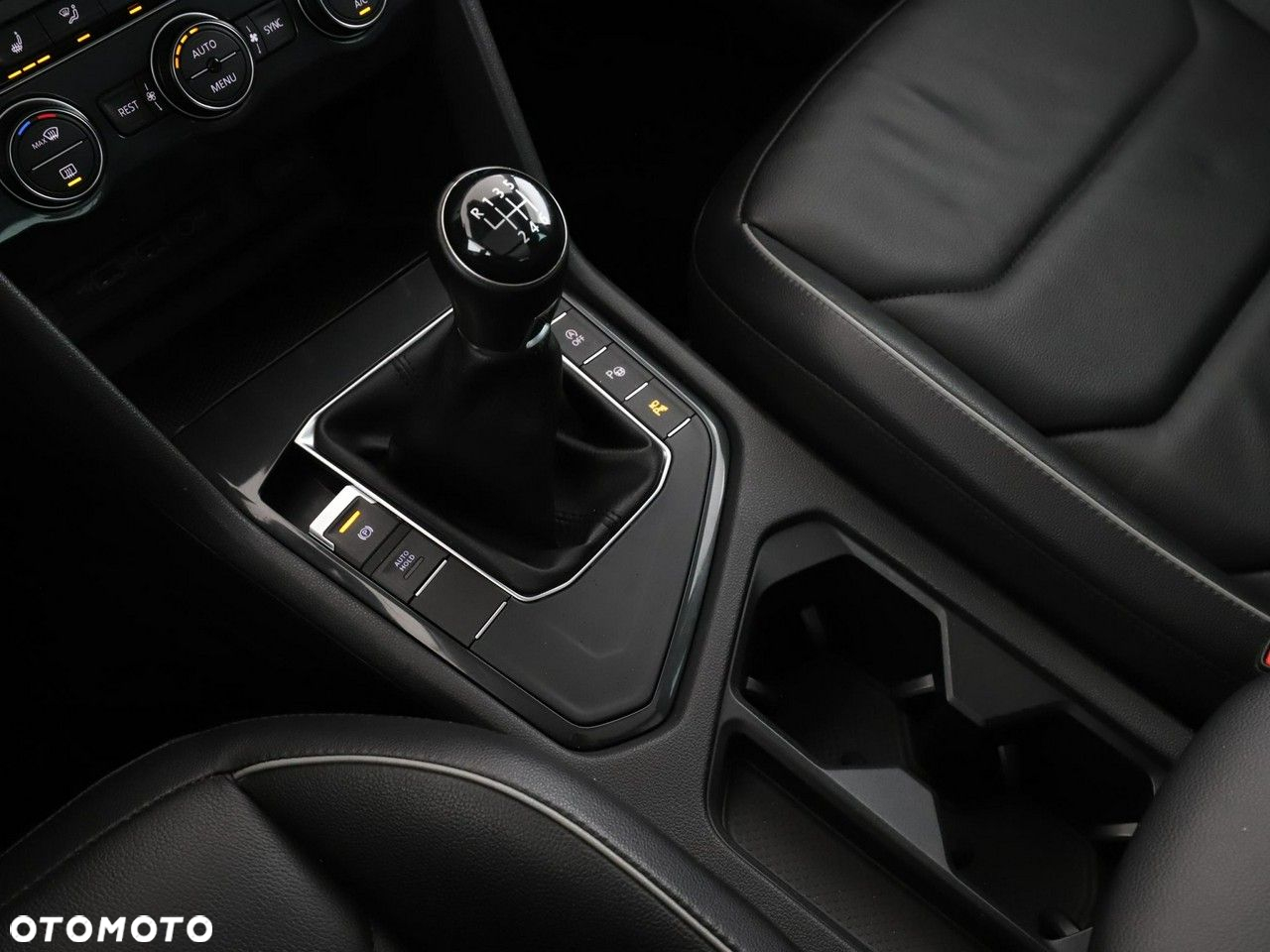 Volkswagen Tiguan 1.5 TSI ACT OPF Comfortline - 30