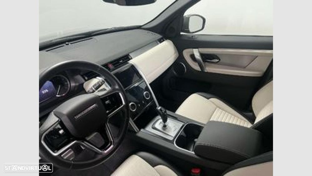 Land Rover Discovery Sport 1.5 I3 P300e AWD - 4
