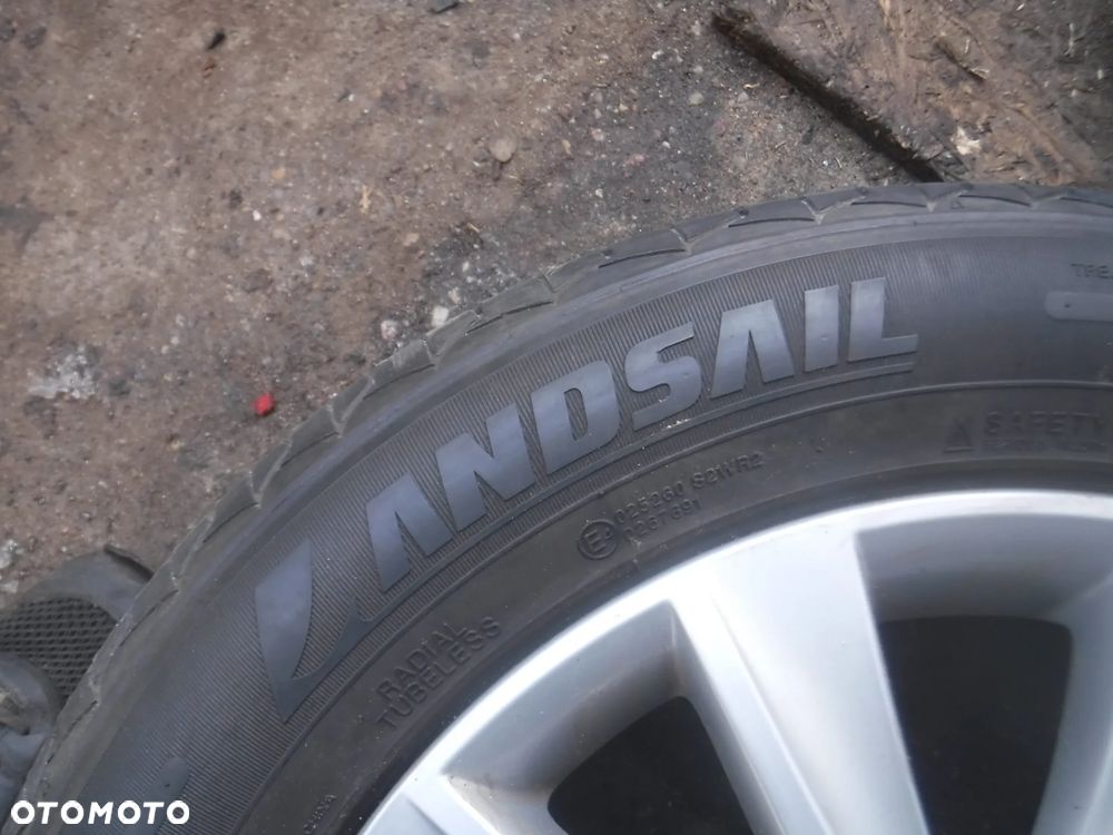 VW Tiguan Audi Q3 alufelgi   opony 235/55/17 17 5X112 ET43 7J  5N0601025M - 16