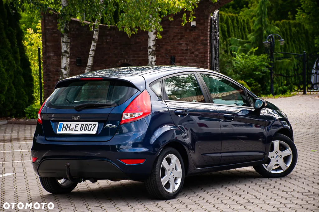 Ford Fiesta - 22