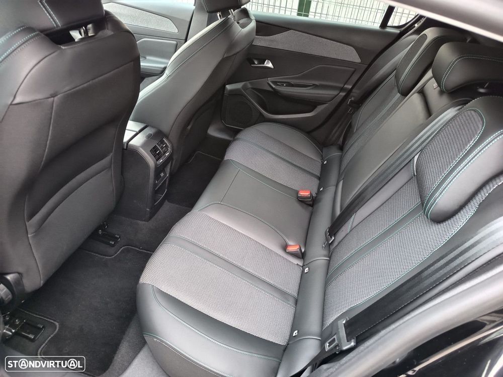 Peugeot 308 1.6 Hybrid Allure e-EAT8 - 9