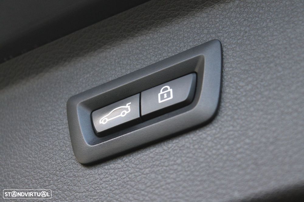 BMW 225xe Active Tourer Line Sport - 29