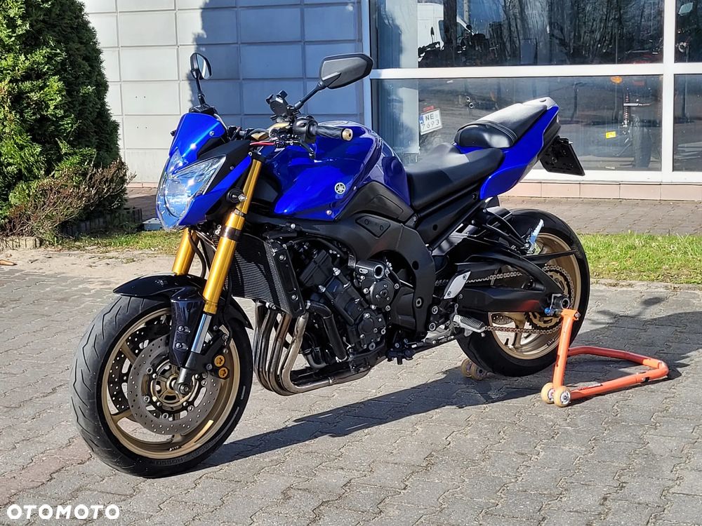 Yamaha FZ8 - 7