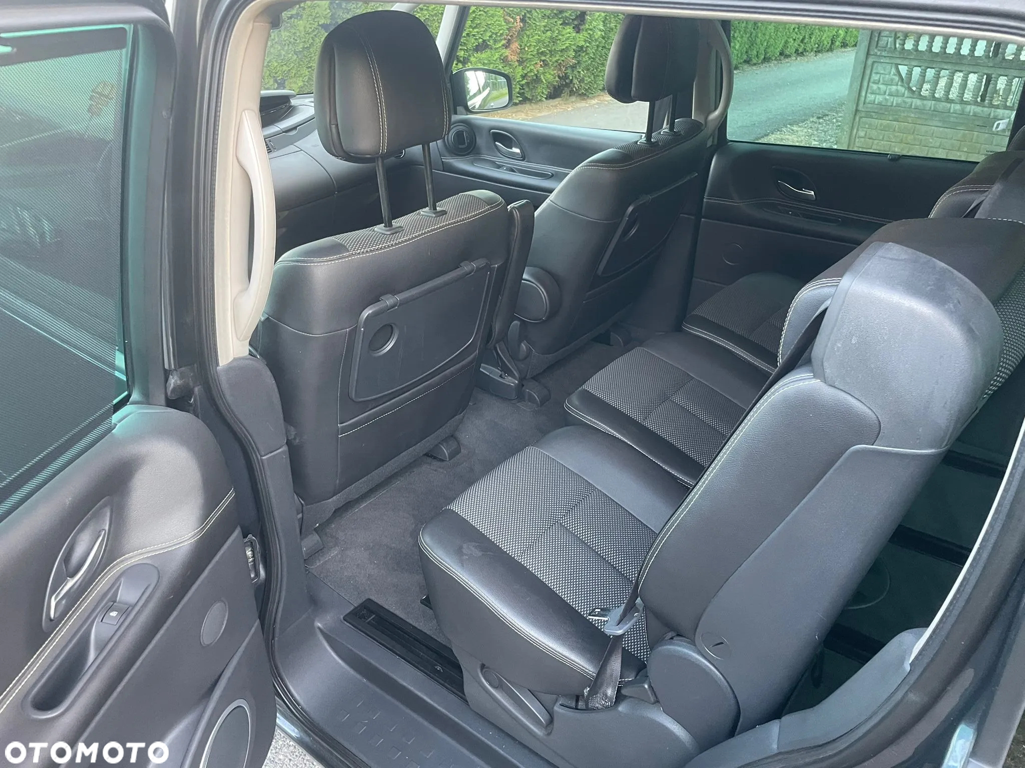 Renault Espace 2.0 dCi FAP Celsium - 10